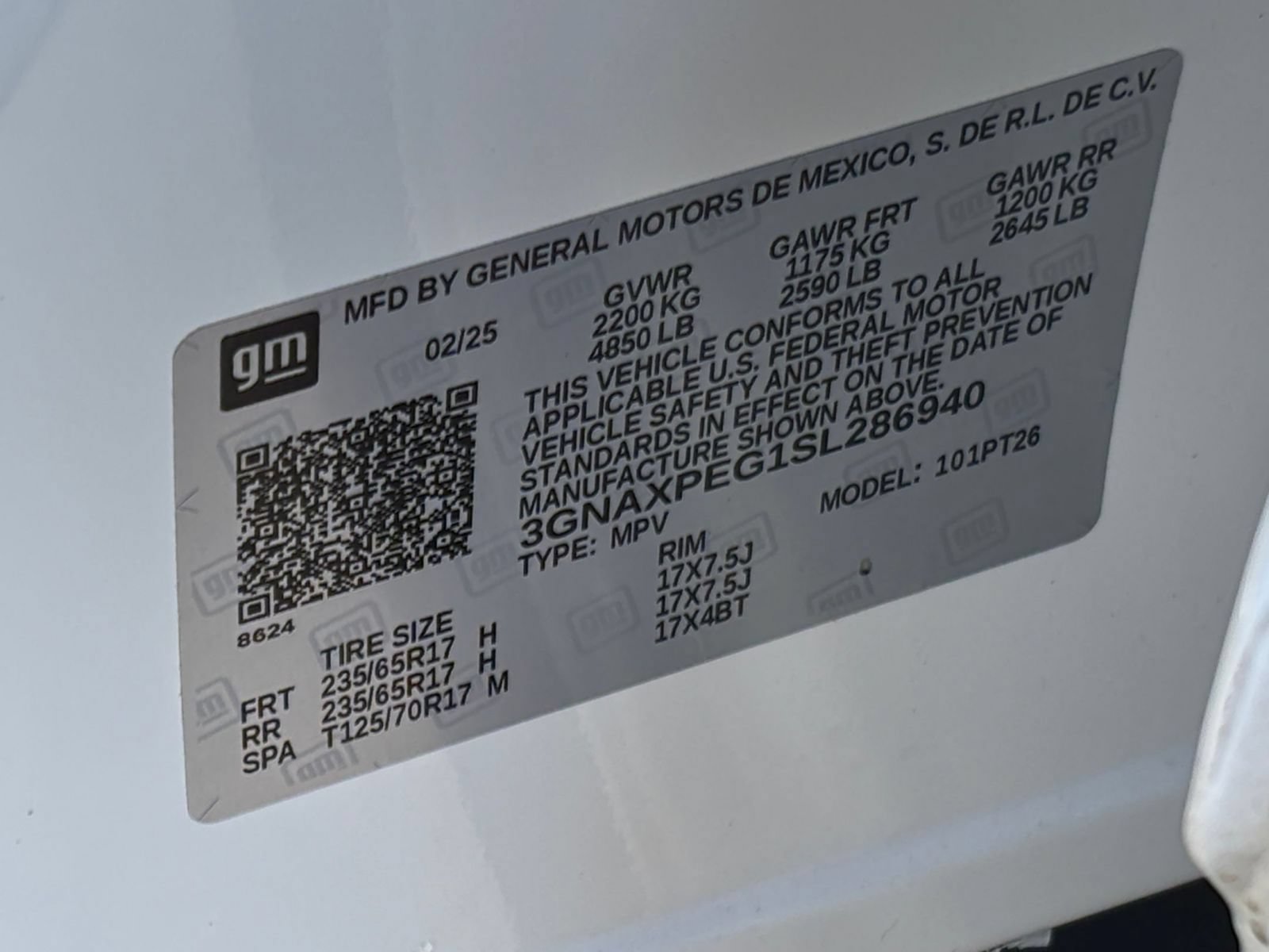 Used 2025 Chevrolet Equinox LT AWD/4WD image 30