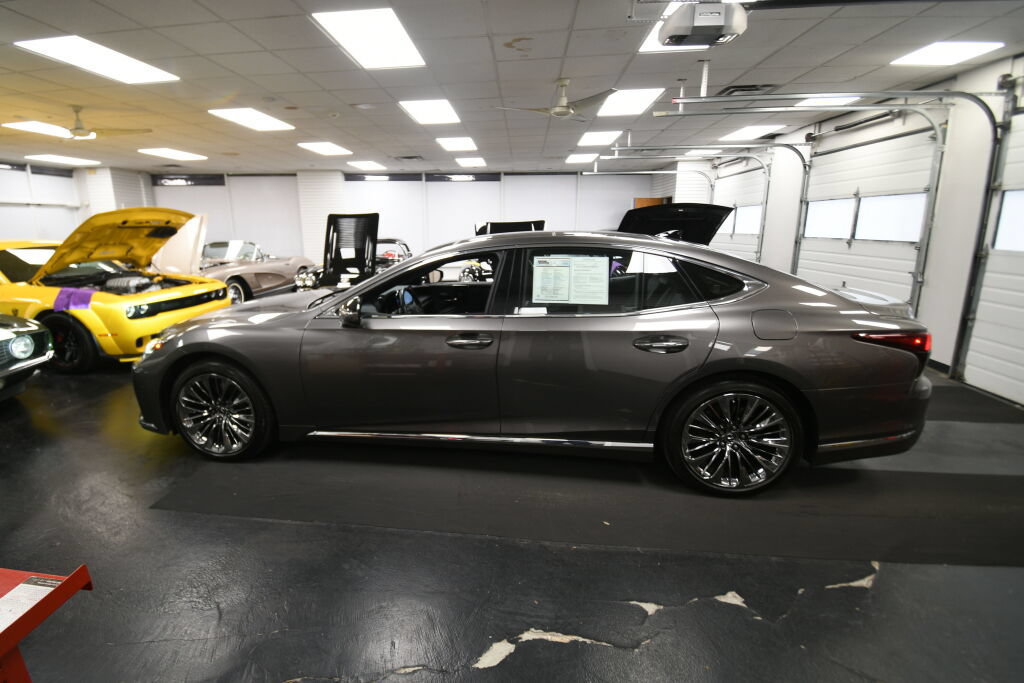 Used 2023 Lexus LS 500 AWD w/ Interior Upgrade Package image 5