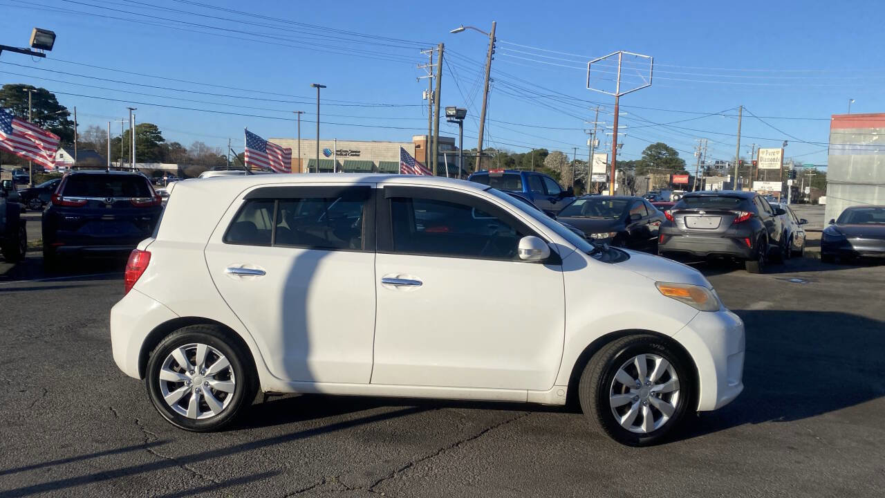 Used 2008 Scion xD image 12