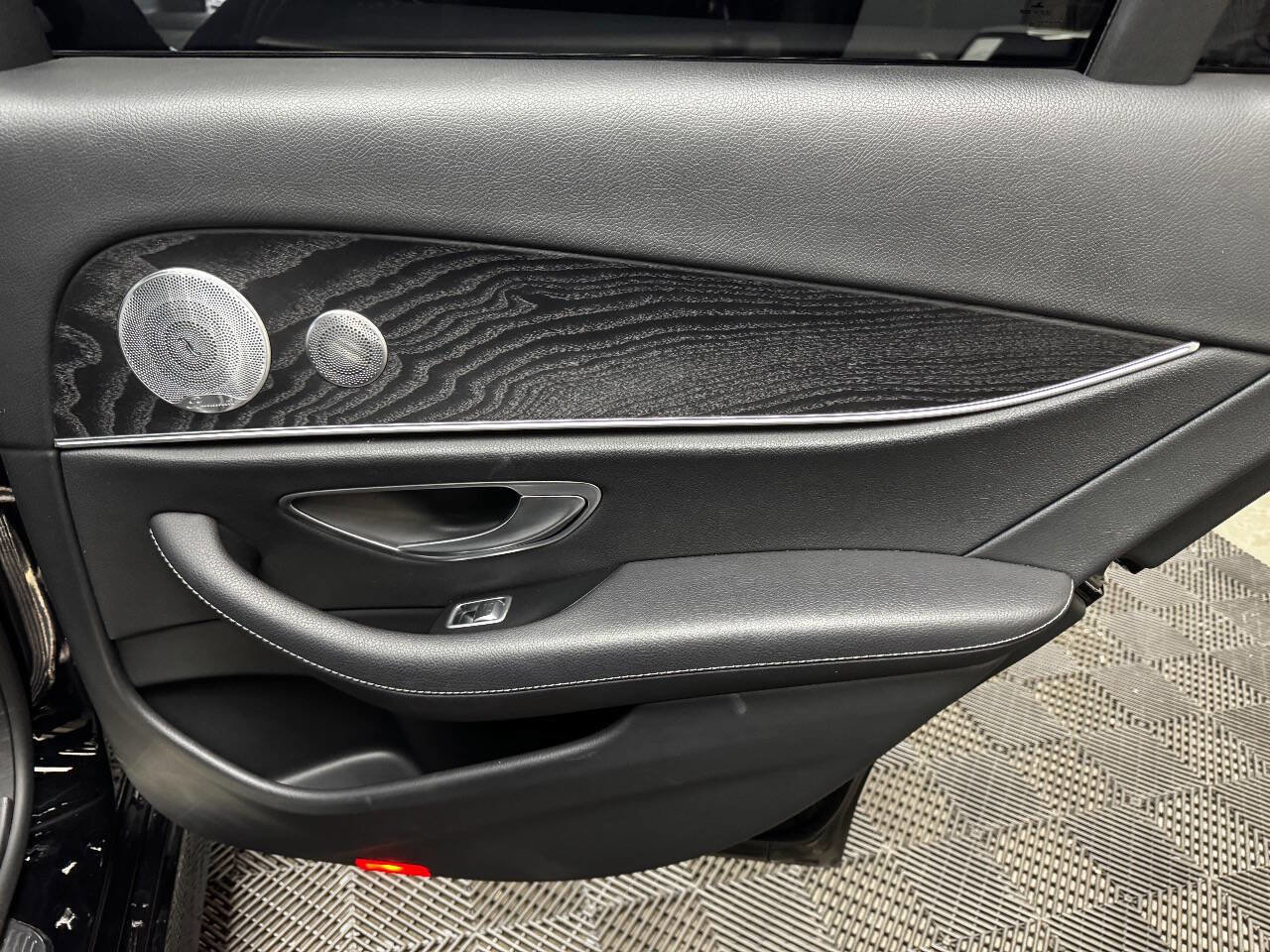 Used 2020 Mercedes-Benz E 350 Sedan image 51