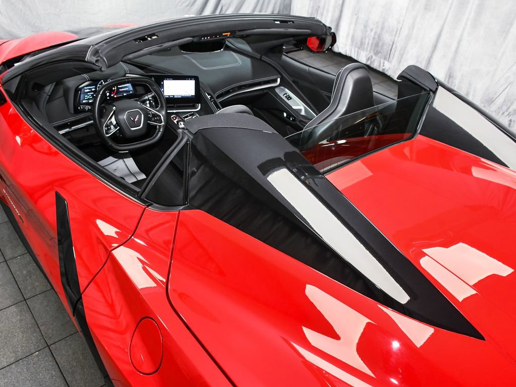 Used 2024 Chevrolet Corvette Stingray Convertible RWD image 67