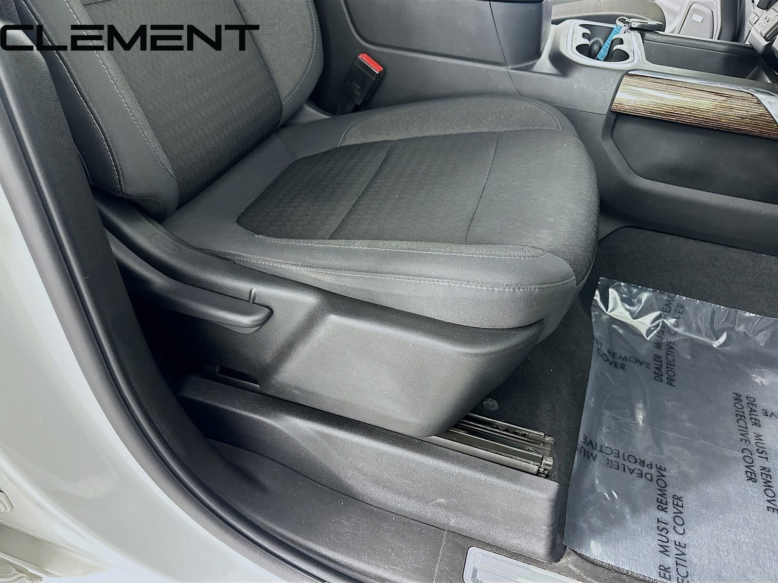 Used 2021 GMC Sierra 1500 Elevation w/ Preferred Package image 34