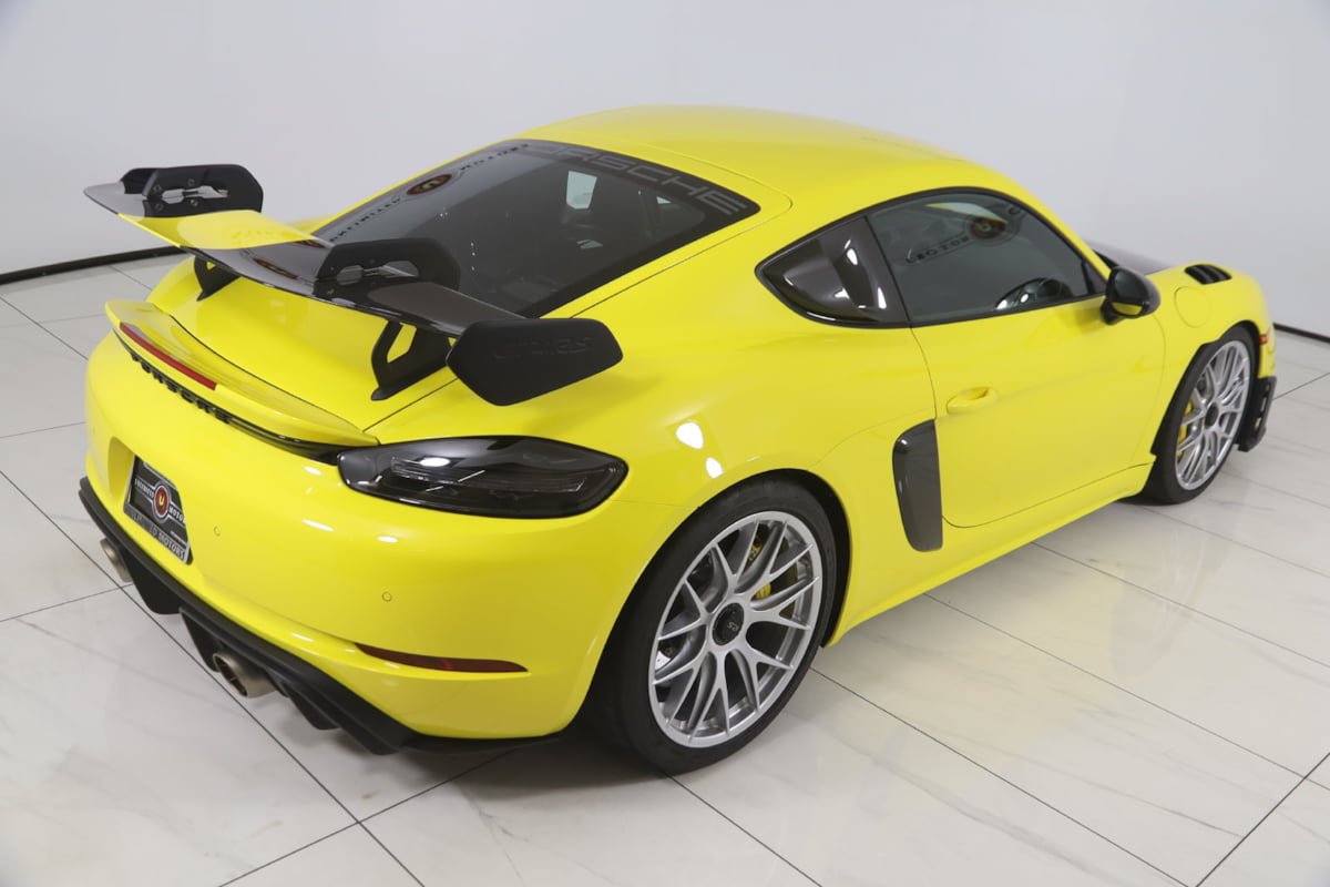 Used 2025 Porsche 718 Cayman GT4 RS w/ Weissach Package RWD image 75