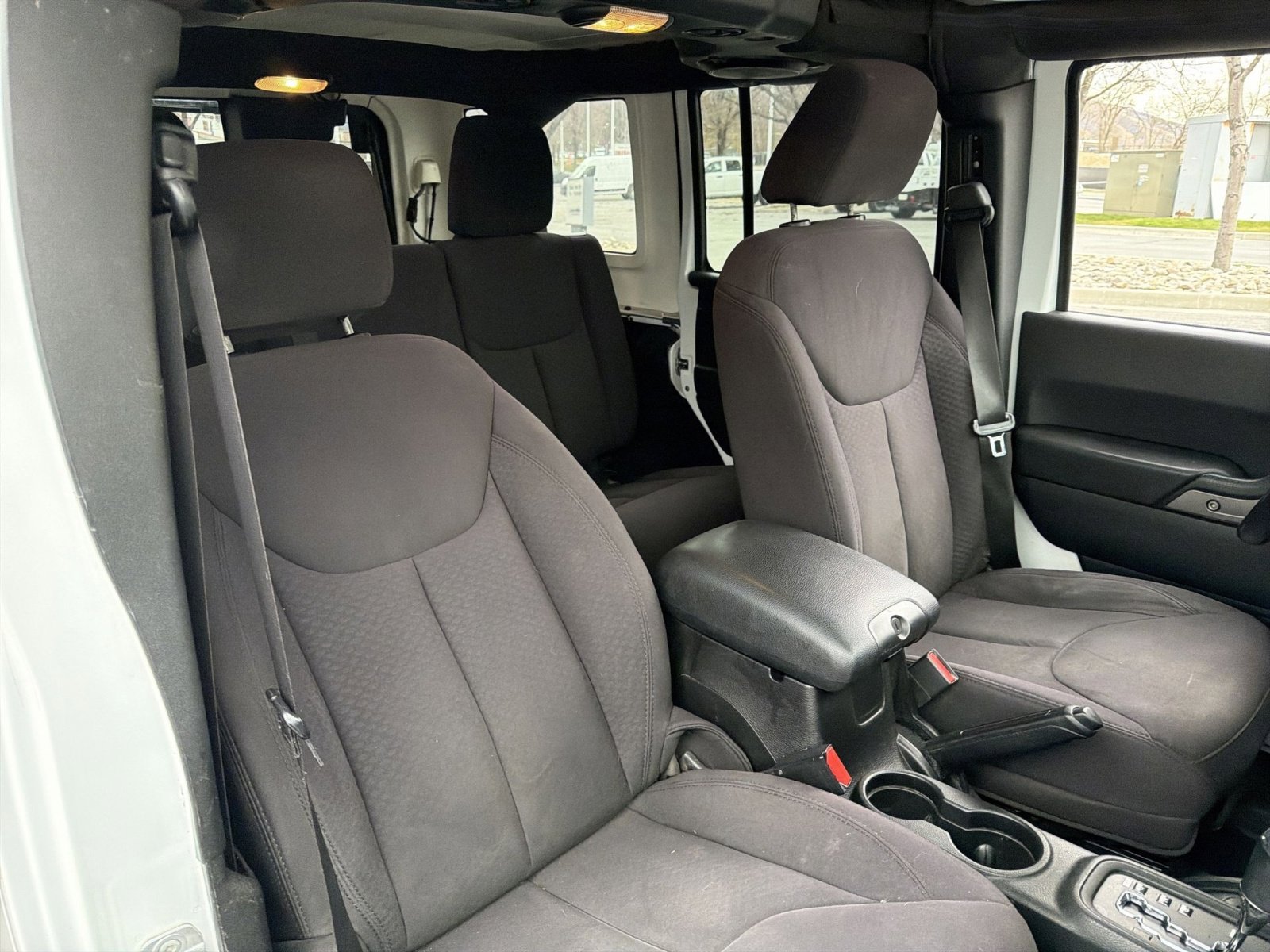 Used 2013 Jeep Wrangler Unlimited Sport image 30