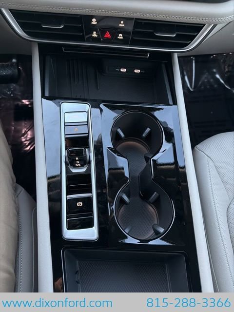 New 2026 Volkswagen Atlas SE image 13