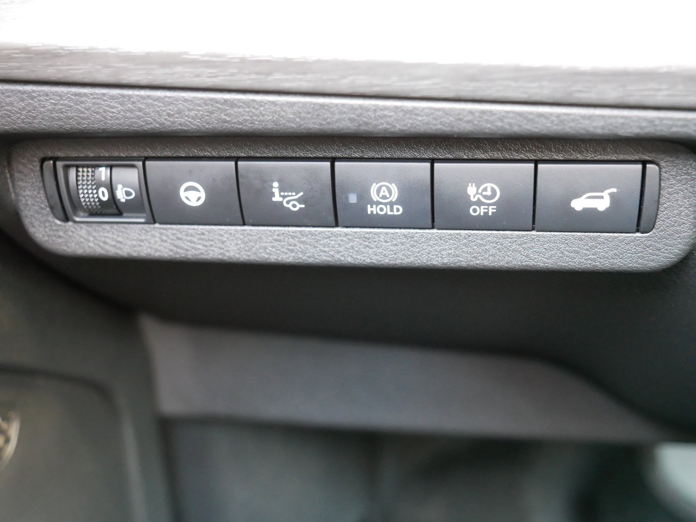 Certified 2024 Nissan Ariya AWD image 26