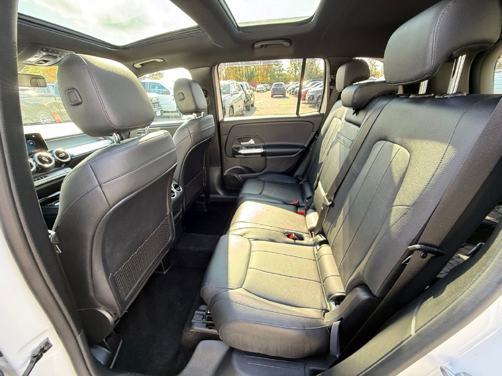 Used 2020 Mercedes-Benz GLB 250 4MATIC image 25