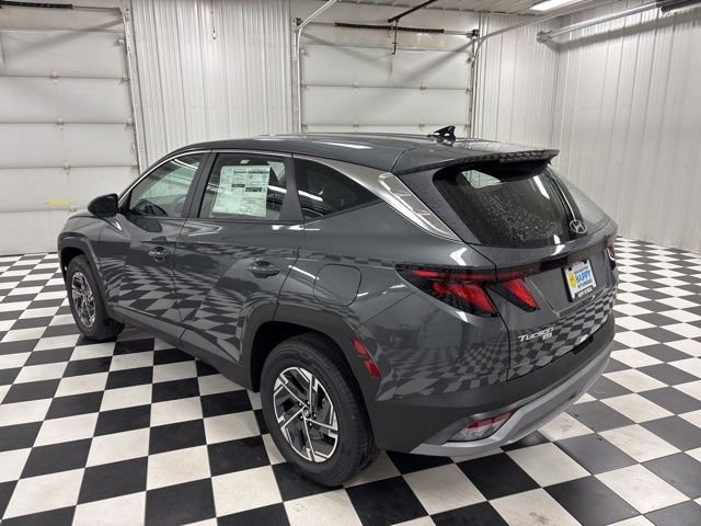 Used 2026 Hyundai Tucson Blue SE AWD/4WD image 4