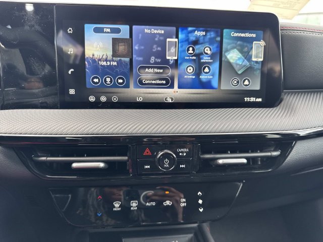 New 2027 Nissan Kicks SR FWD image 27