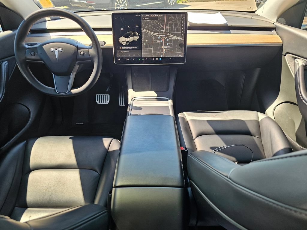Used 2022 Tesla Model Y Performance AWD/4WD image 9