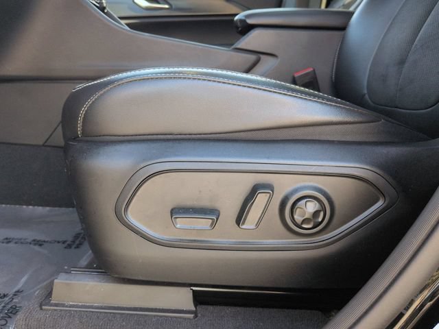 Used 2023 Jeep Grand Cherokee Altitude AWD/4WD image 19
