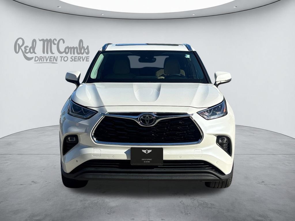 Used 2020 Toyota Highlander Limited FWD image 8