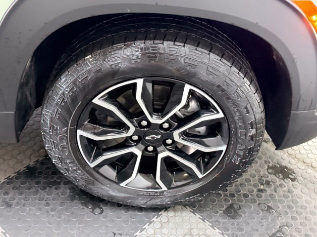 Used 2024 Chevrolet TrailBlazer ACTIV w/ Convenience Package AWD/4WD image 12