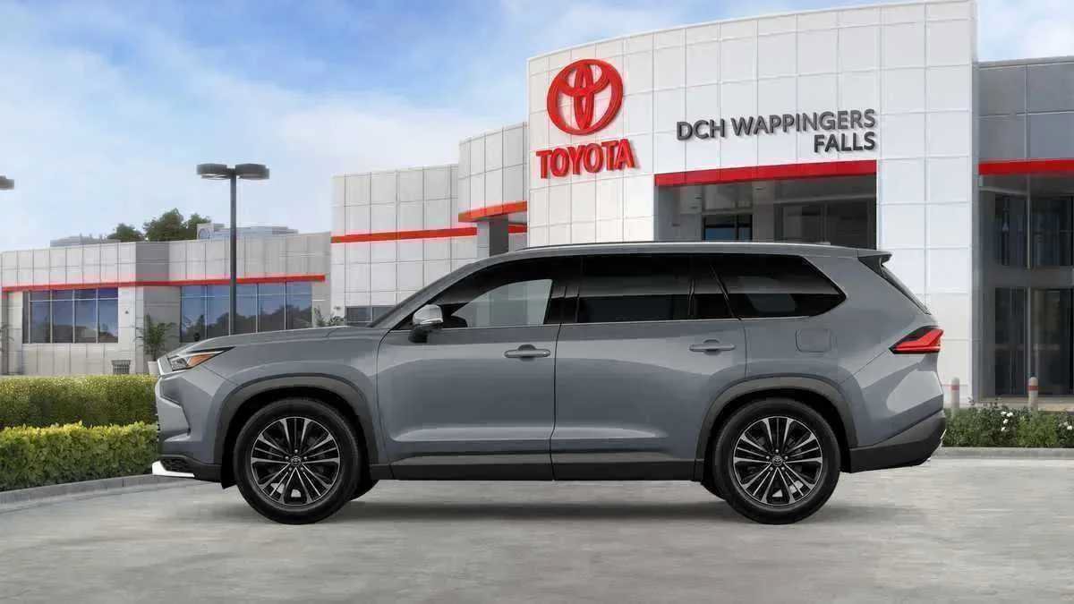New 2026 Toyota Grand Highlander AWD Hybrid image 6