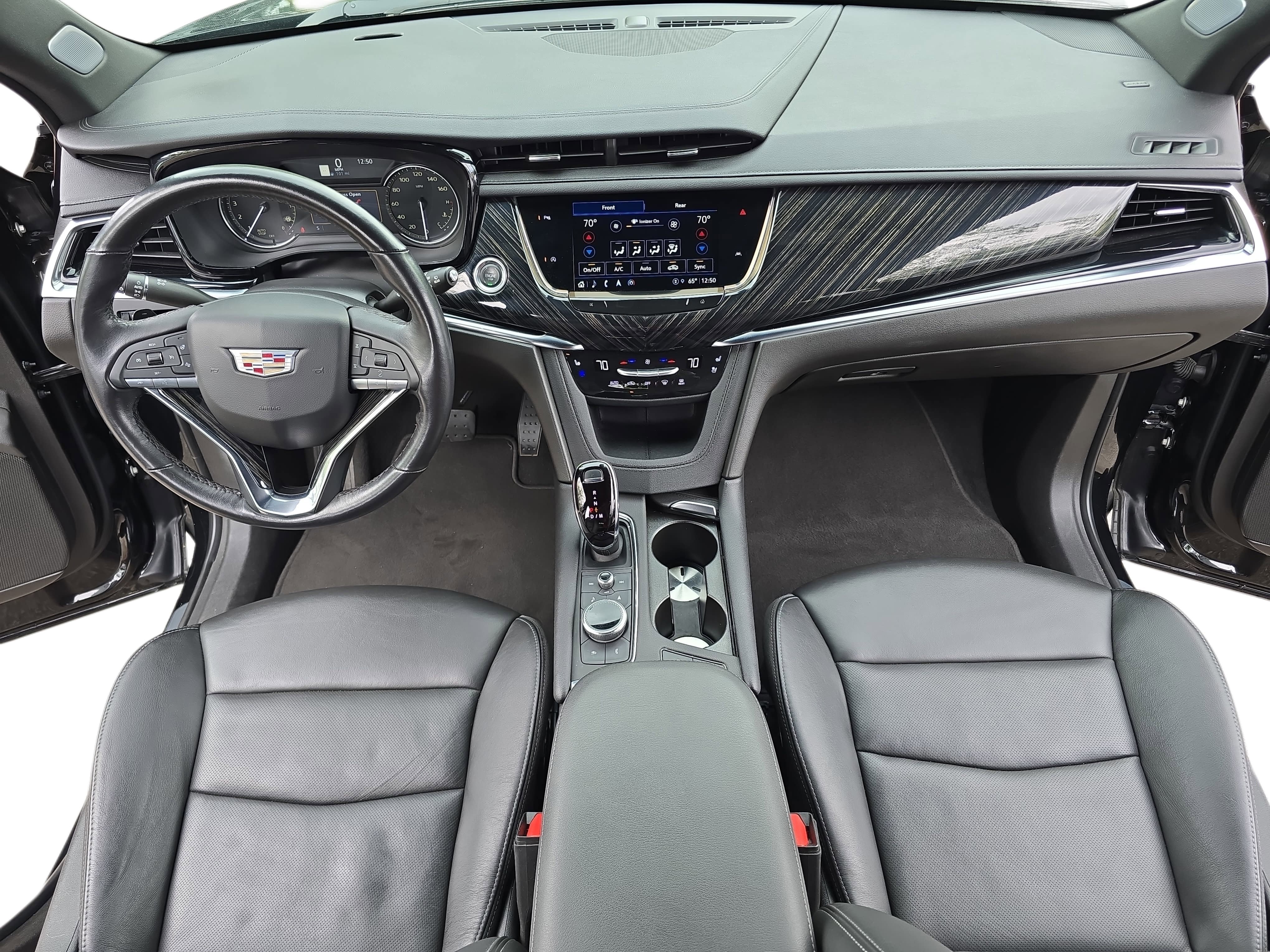 Used 2023 Cadillac XT6 Premium Luxury FWD image 9