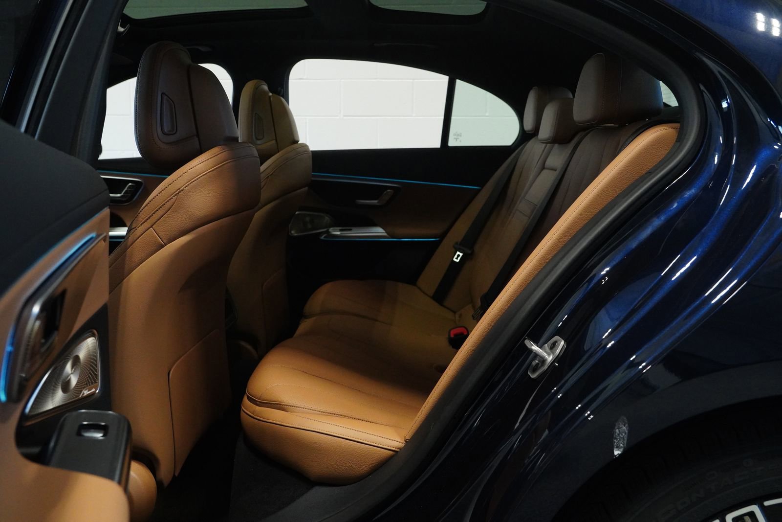 New 2026 Mercedes-Benz E 450 4MATIC Sedan image 16