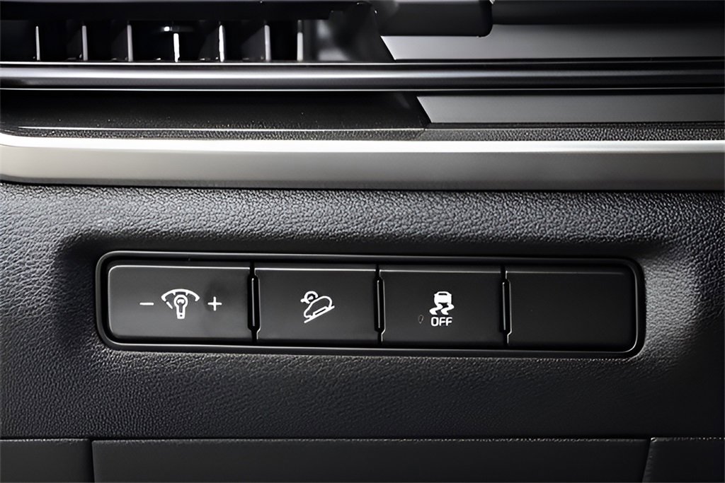 Used 2024 Kia Telluride LX image 21