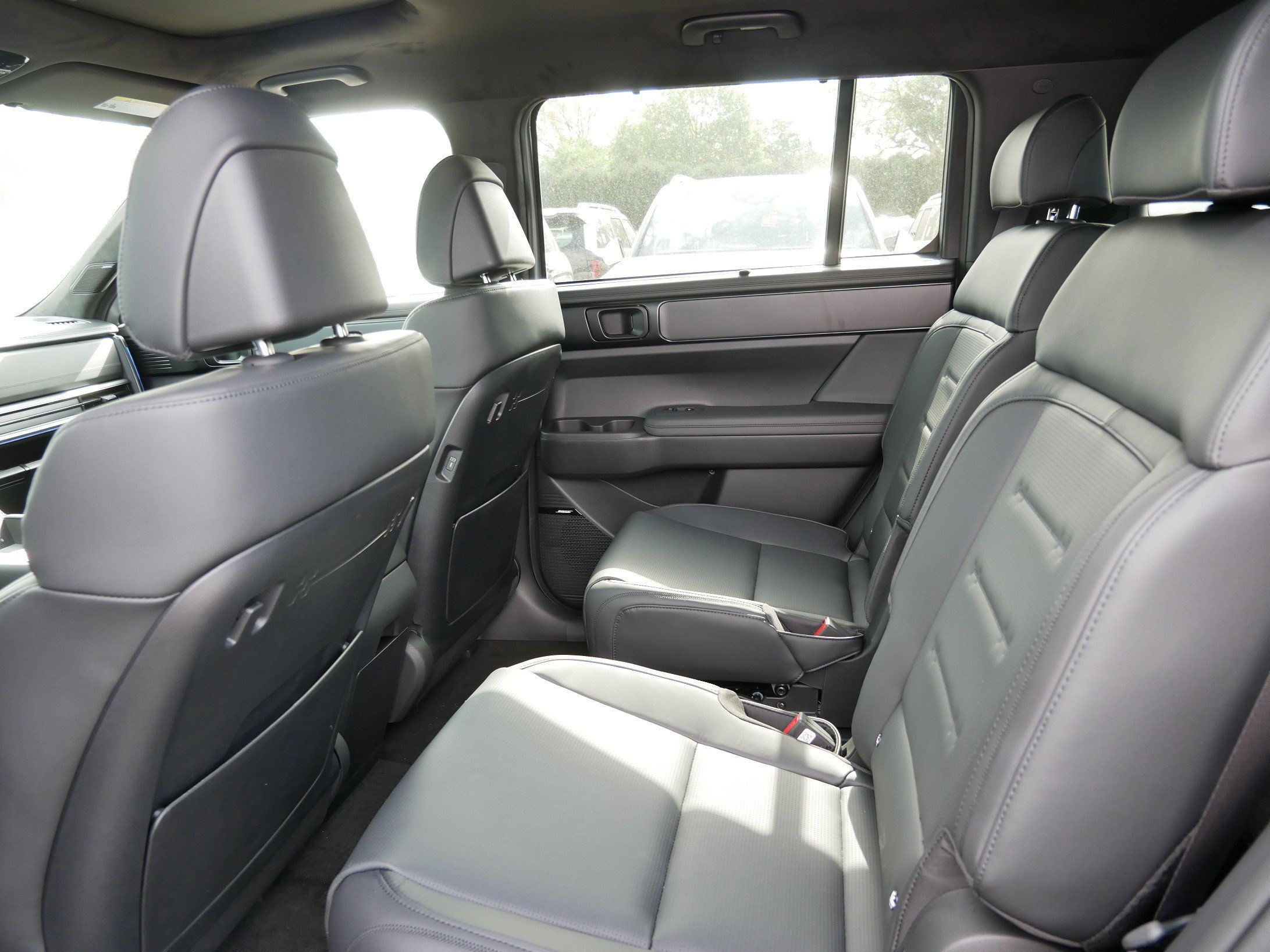 New 2026 Hyundai Santa Fe Calligraphy AWD/4WD image 8