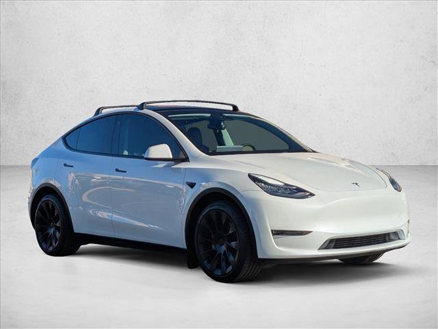 Used 2021 Tesla Model Y Long Range image 3