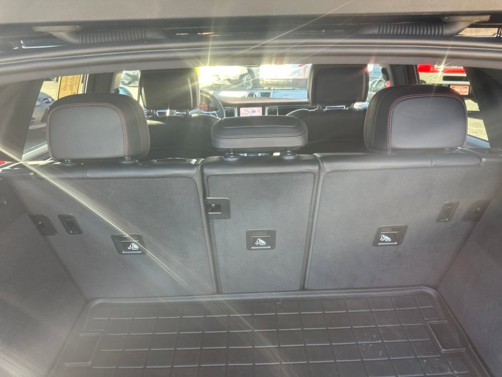 Used 2017 Porsche Macan GTS image 25