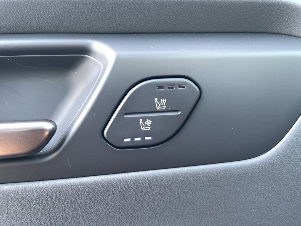 New 2026 Kia EV9 Light image 19