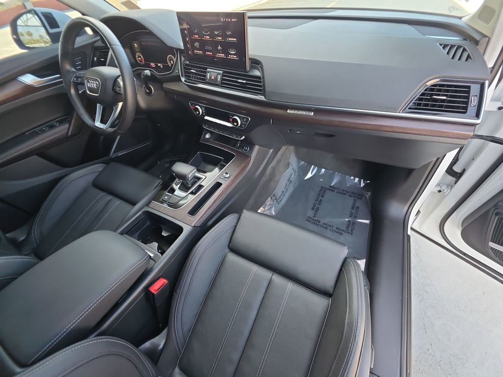 Used 2023 Audi Q5 2.0T Prestige image 30