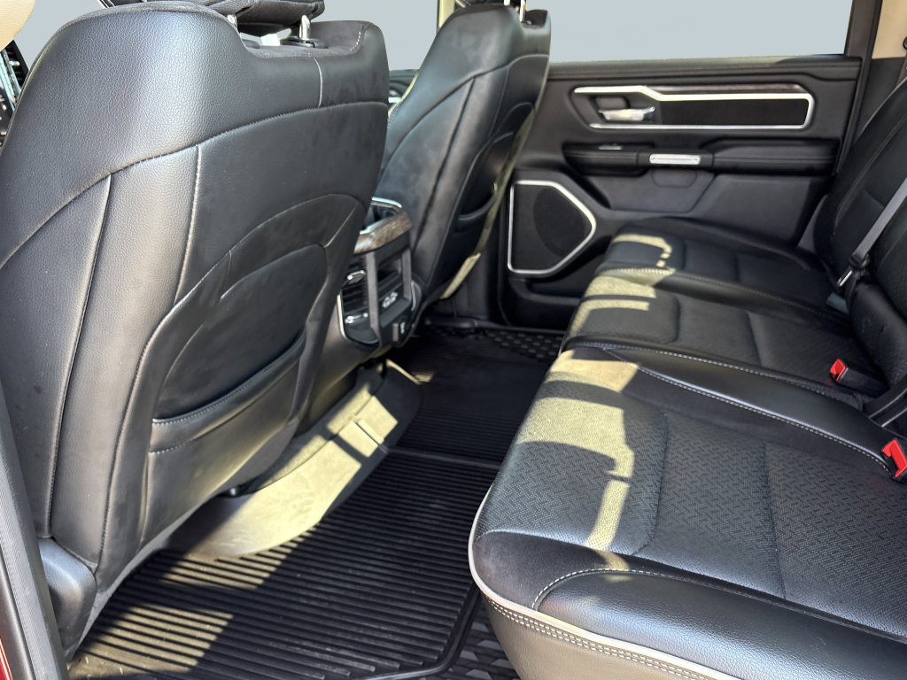 Used 2019 RAM 1500 Laramie AWD/4WD image 29