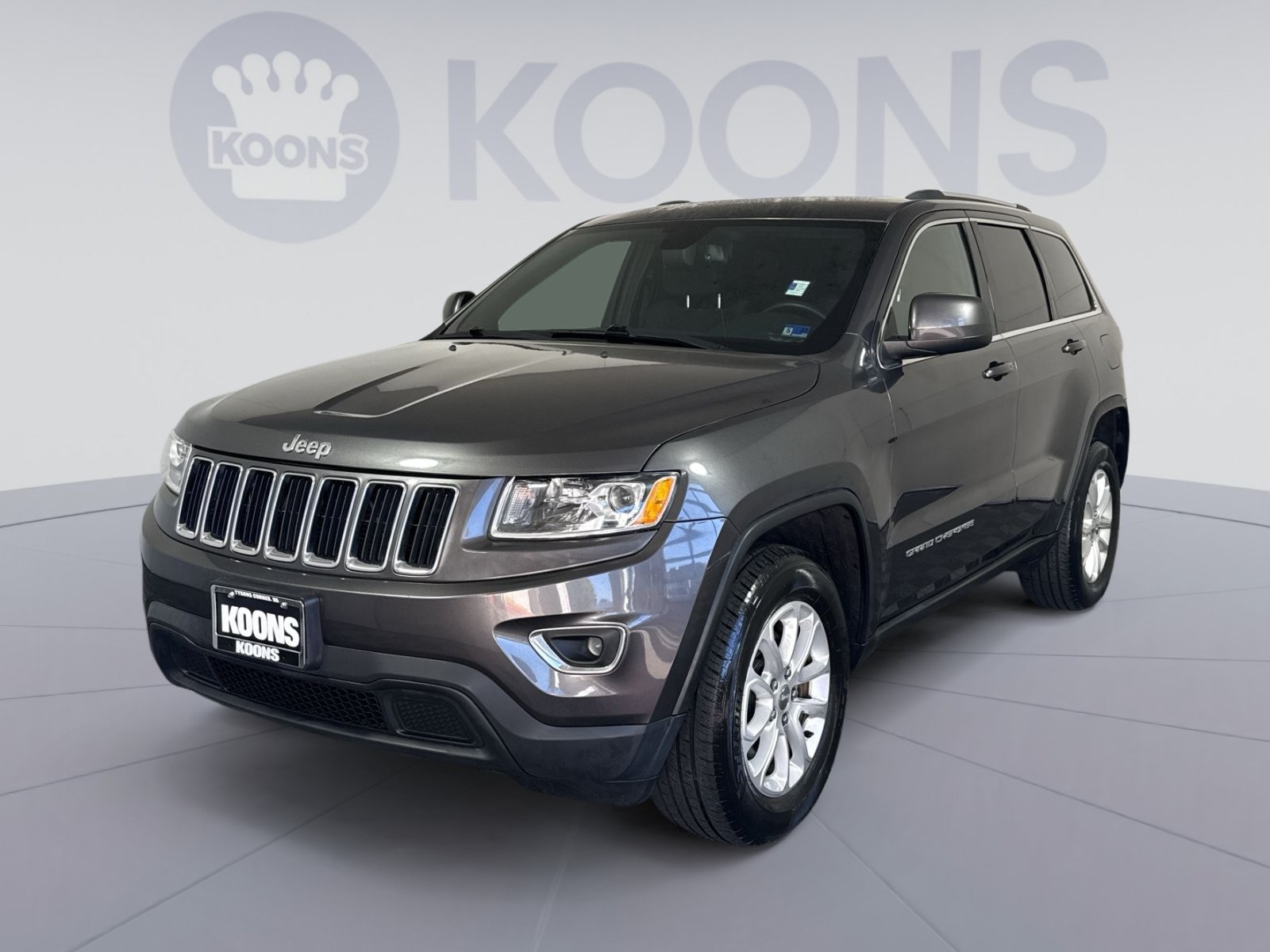 Used 2016 Jeep Grand Cherokee Laredo w/ Quick Order Package 23E AWD/4WD image 1