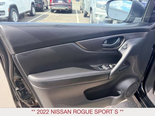 Used 2022 Nissan Rogue Sport S AWD/4WD image 9