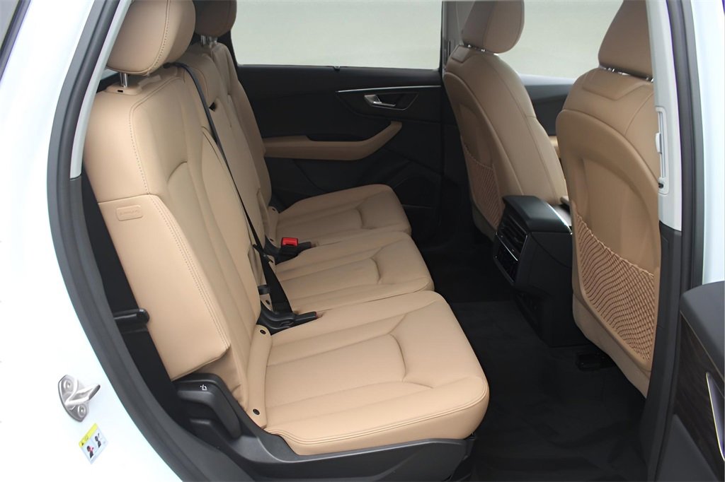 New 2025 Audi Q7 3.0T Premium Plus image 17