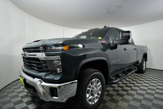 New 2026 Chevrolet Silverado 3500 LT w/ Safety Package image 6