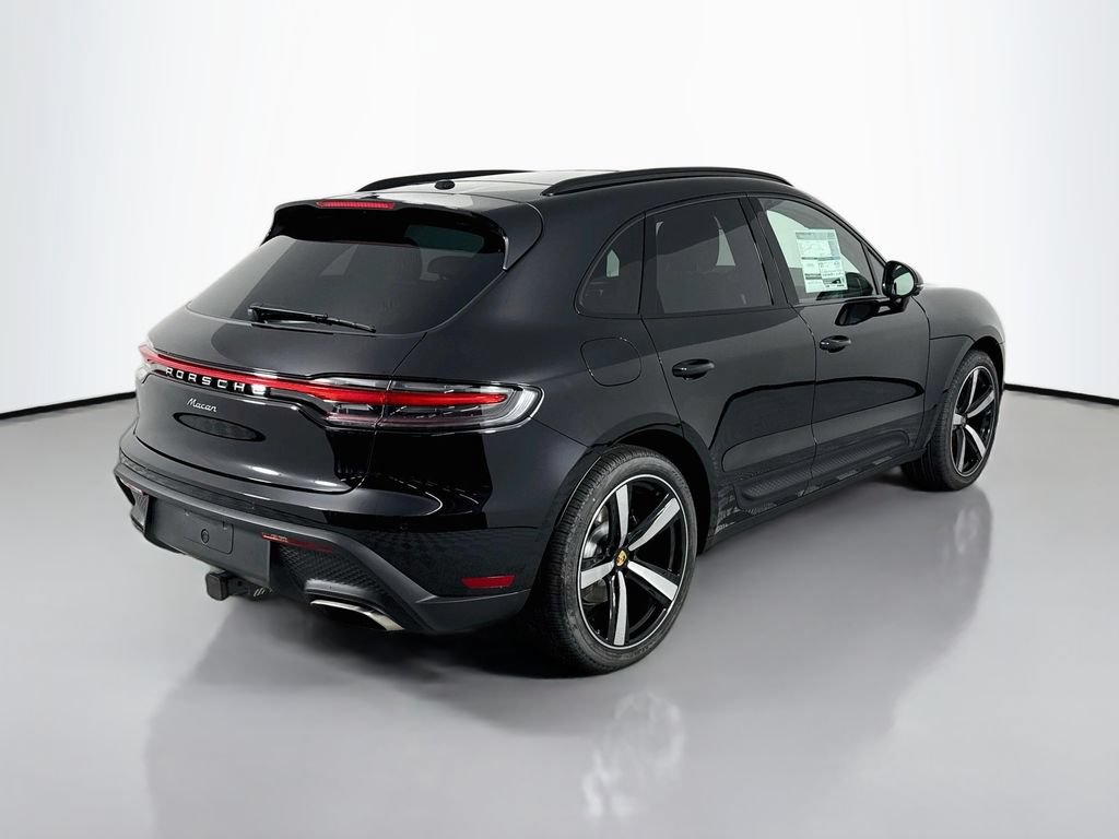 New 2026 Porsche Macan AWD/4WD image 9