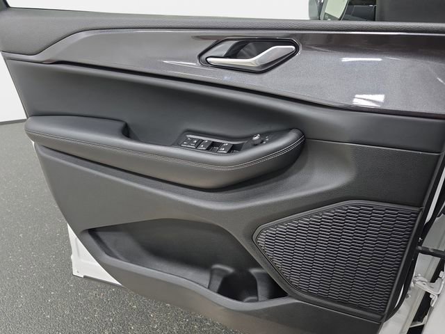 Used 2023 Jeep Grand Cherokee Altitude image 27