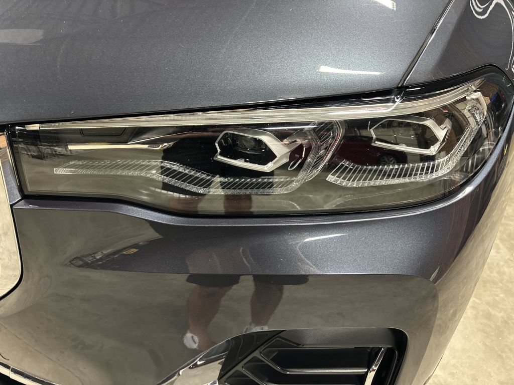 Used 2021 BMW X7 xDrive40i w/ Premium Package AWD/4WD image 44
