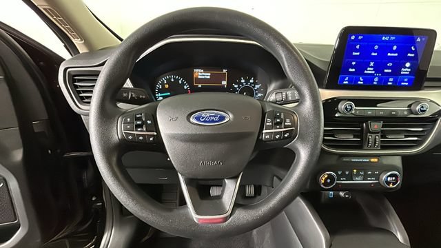 Used 2020 Ford Escape SE FWD image 13