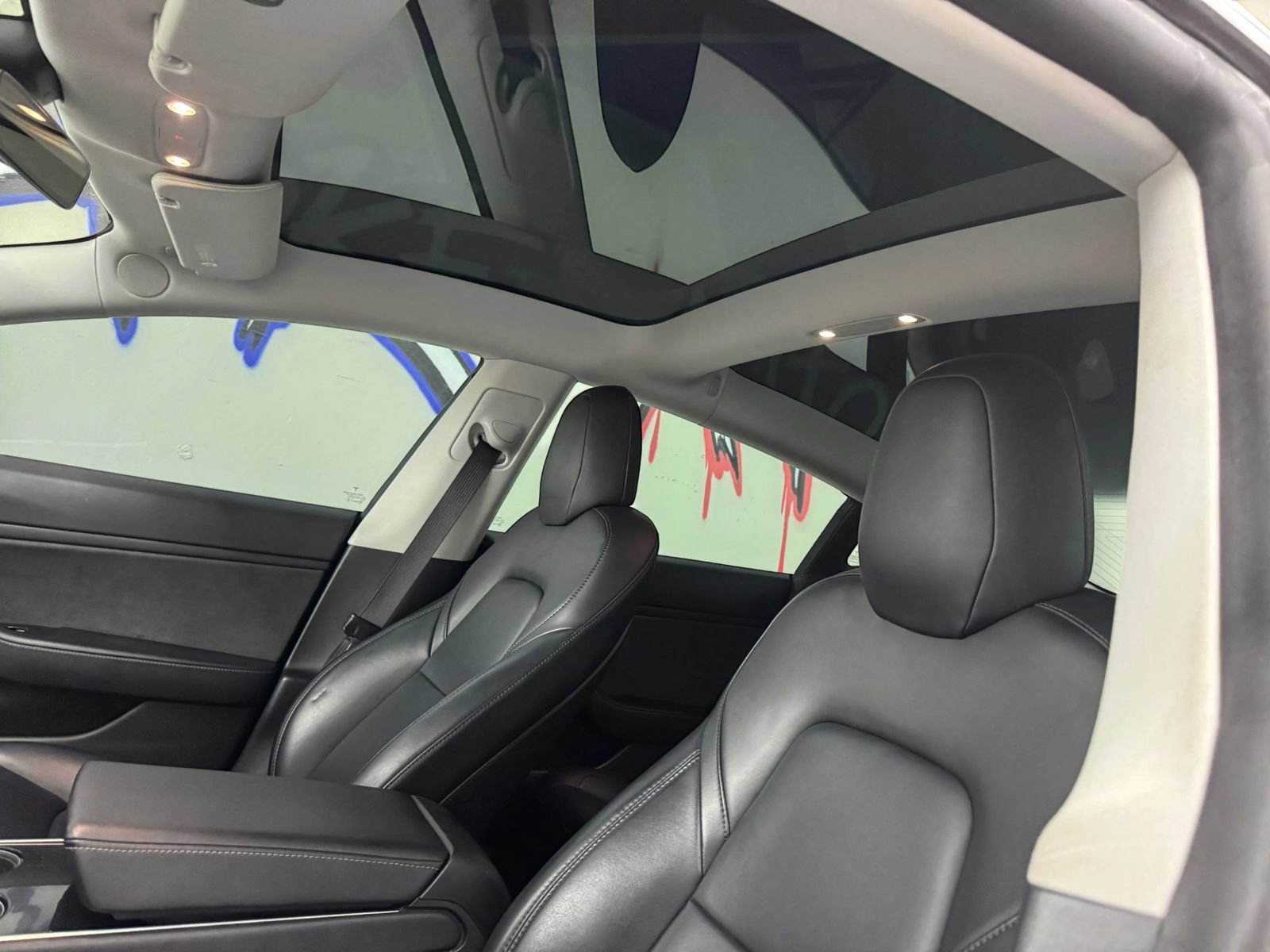 Used 2019 Tesla Model 3 Standard Range RWD image 10