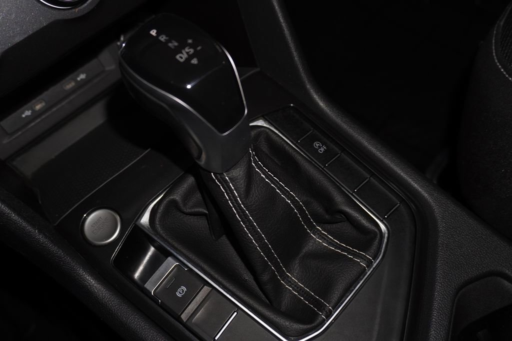 Used 2023 Volkswagen Tiguan S image 19