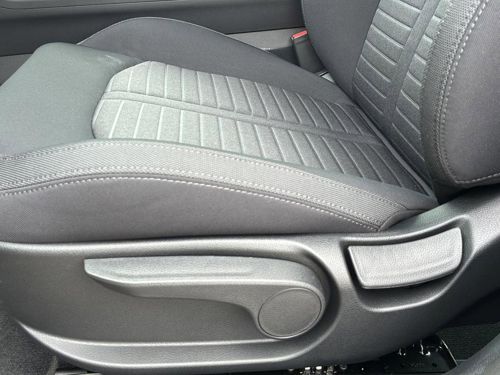 New 2026 Kia K5 LXS FWD image 20