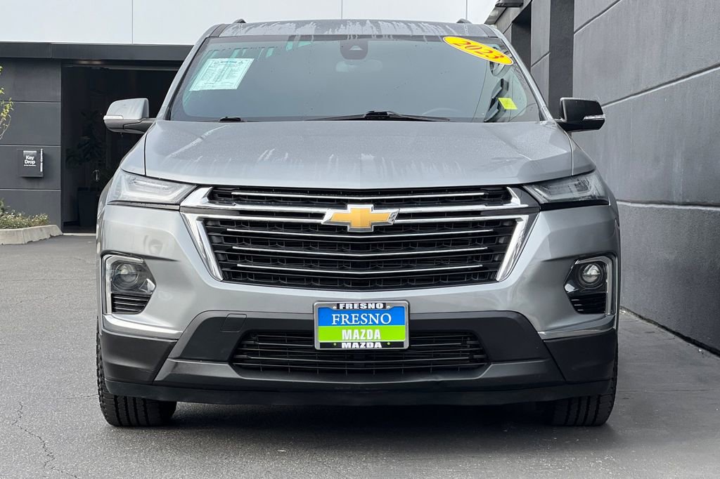Used 2023 Chevrolet Traverse LT image 11