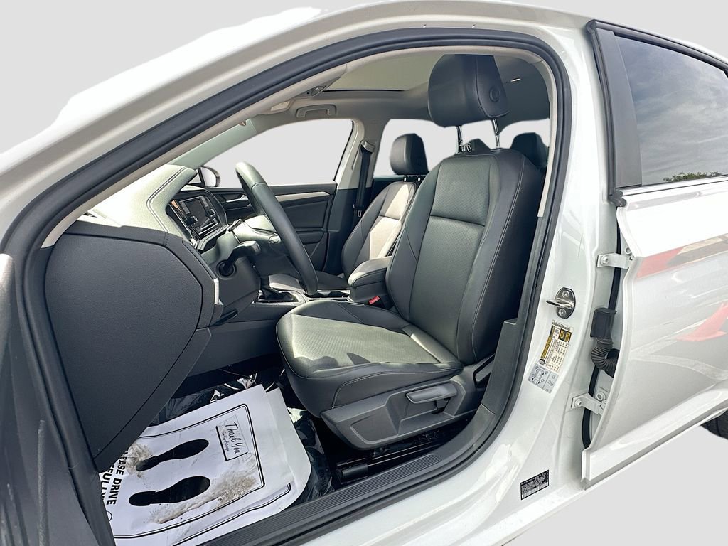 Used 2020 Volkswagen Jetta SE FWD image 20