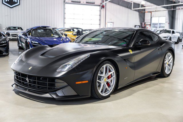 Used 2014 Ferrari F12 Berlinetta RWD image 2