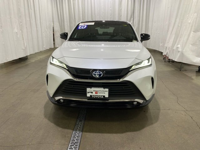 Certified 2024 Toyota Venza Nightshade image 7