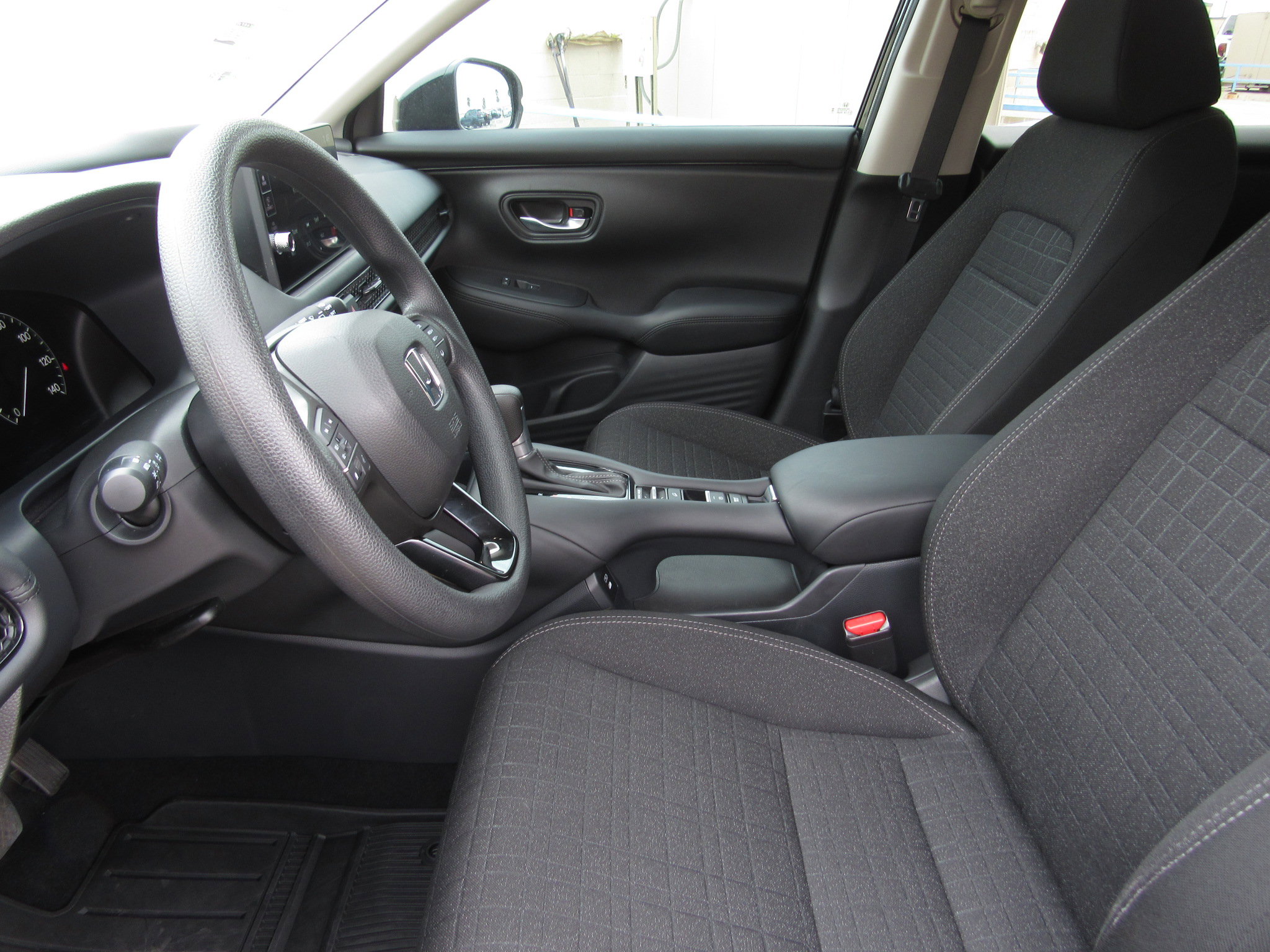 Used 2026 Honda HR-V LX image 14