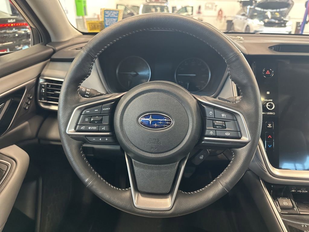 Used 2023 Subaru Outback Limited AWD/4WD image 7