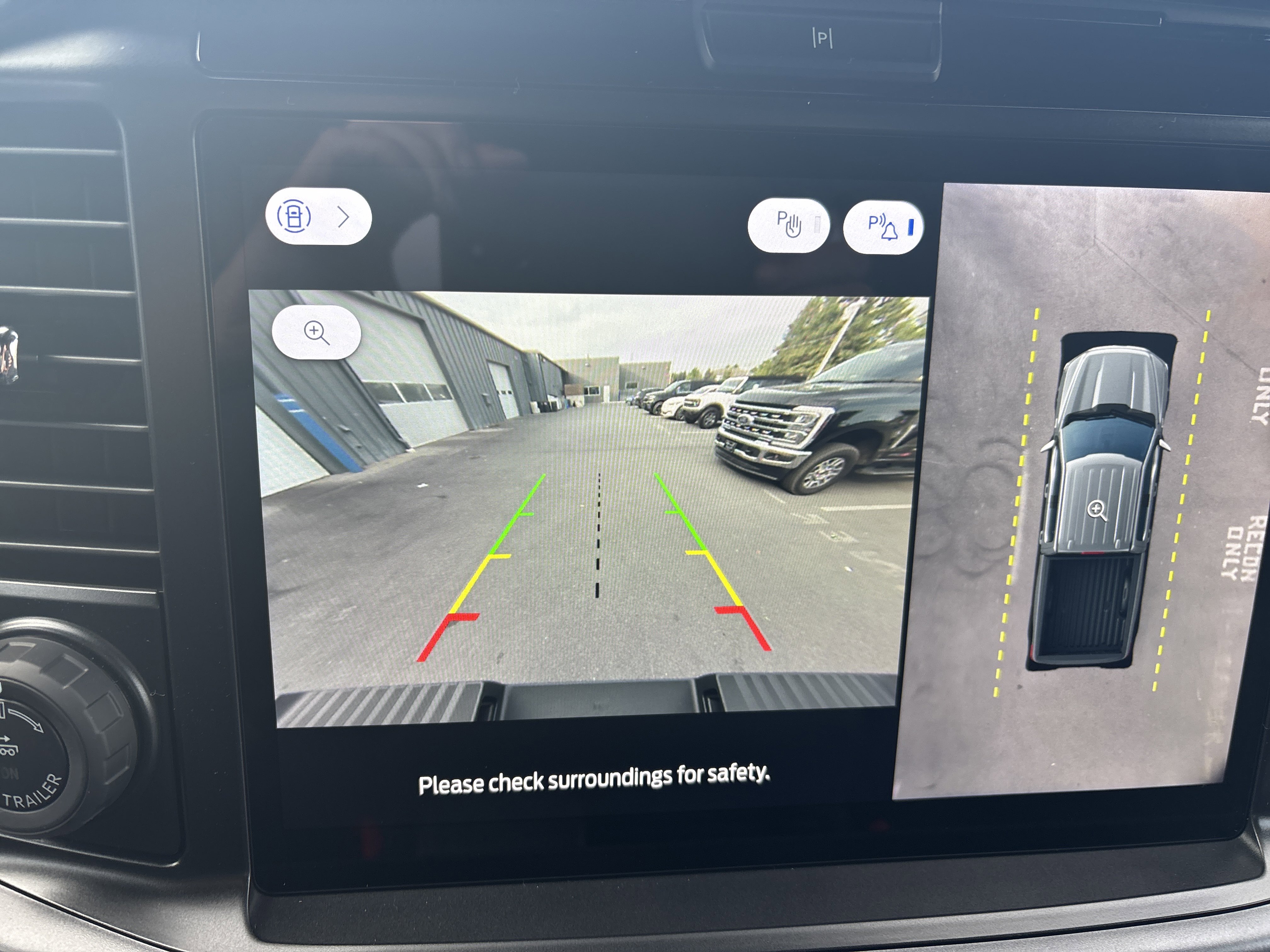 New 2025 Ford F150 XLT w/ Equipment Group 302A MID image 27