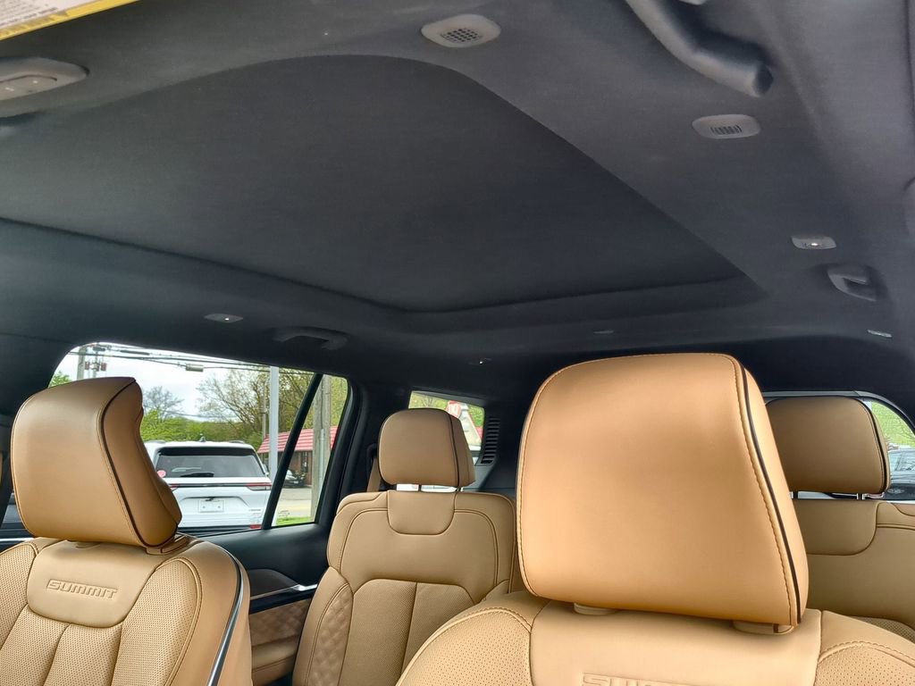 New 2025 Jeep Grand Cherokee L Summit image 19