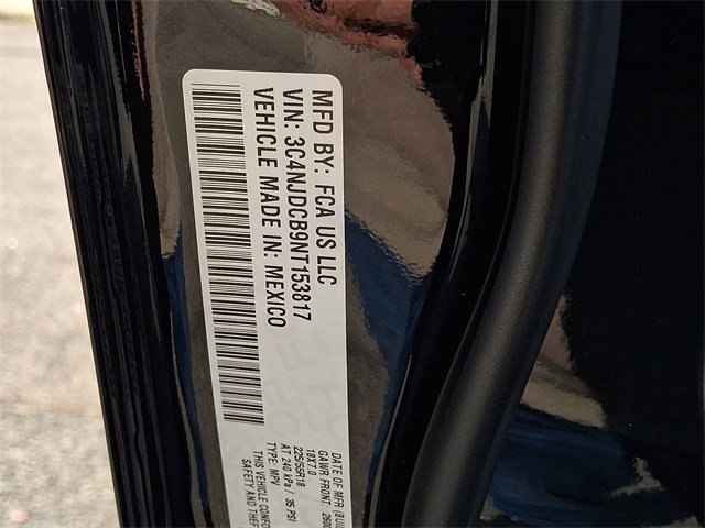 Used 2022 Jeep Compass Limited image 30