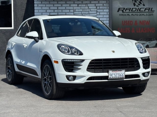 Used 2018 Porsche Macan AWD/4WD image 6