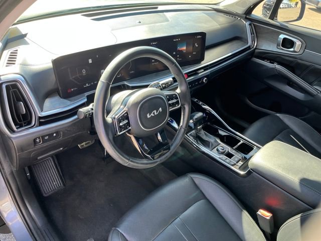 Used 2024 Kia Sorento SX image 12