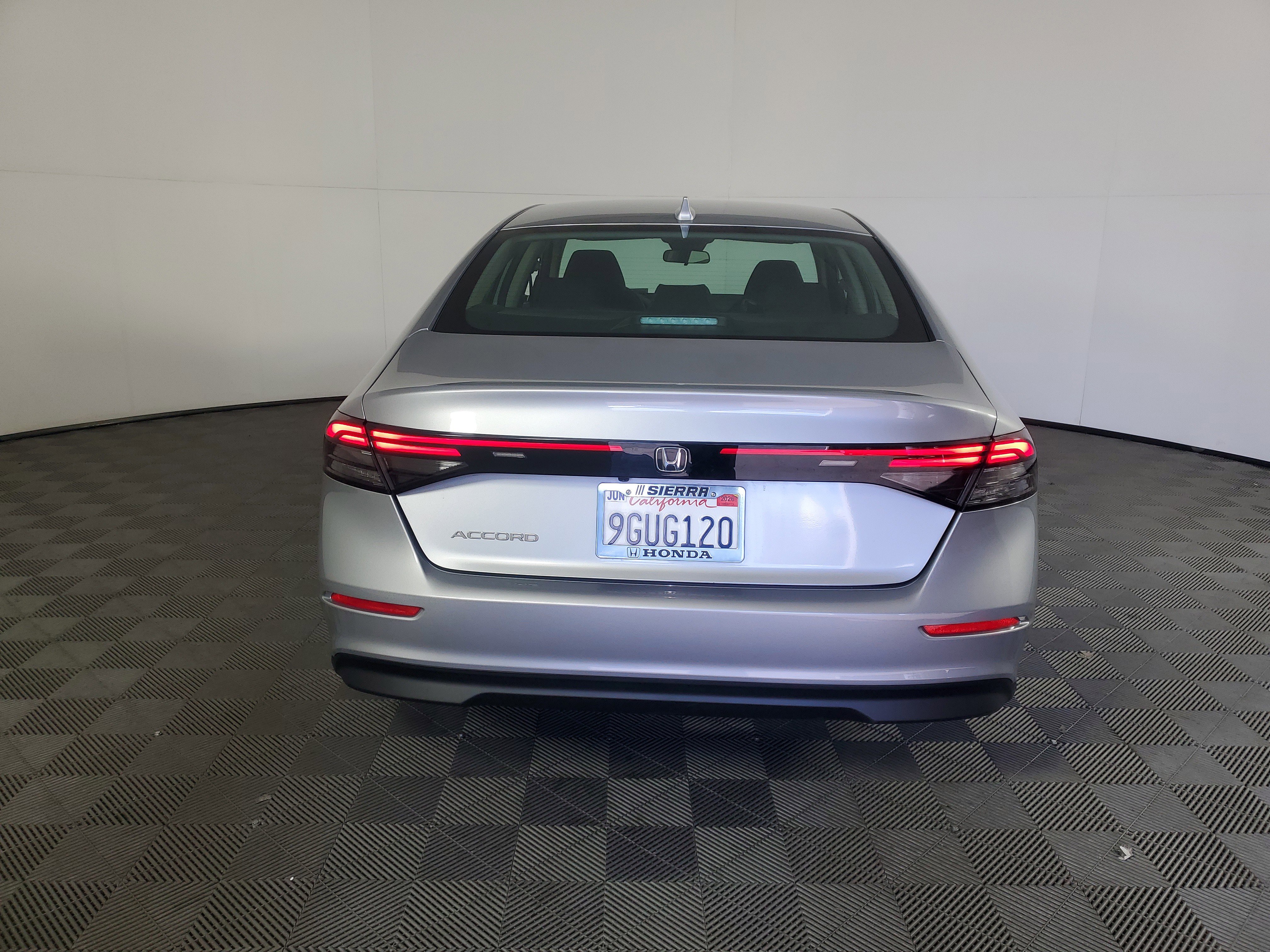 Certified 2023 Honda Accord LX image 5